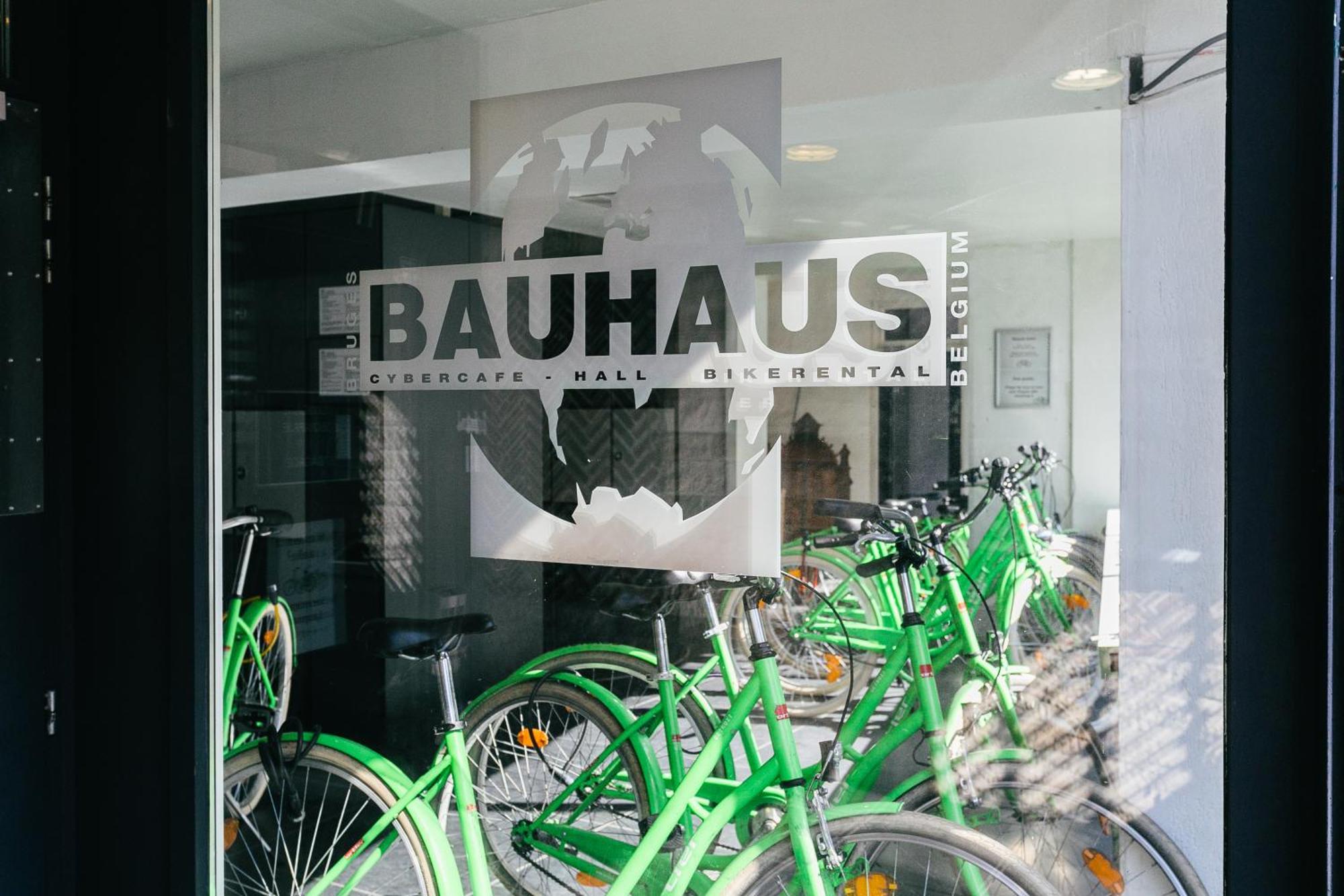 St Christopher'S Inn Hostel At The Bauhaus Bruges Exterior foto