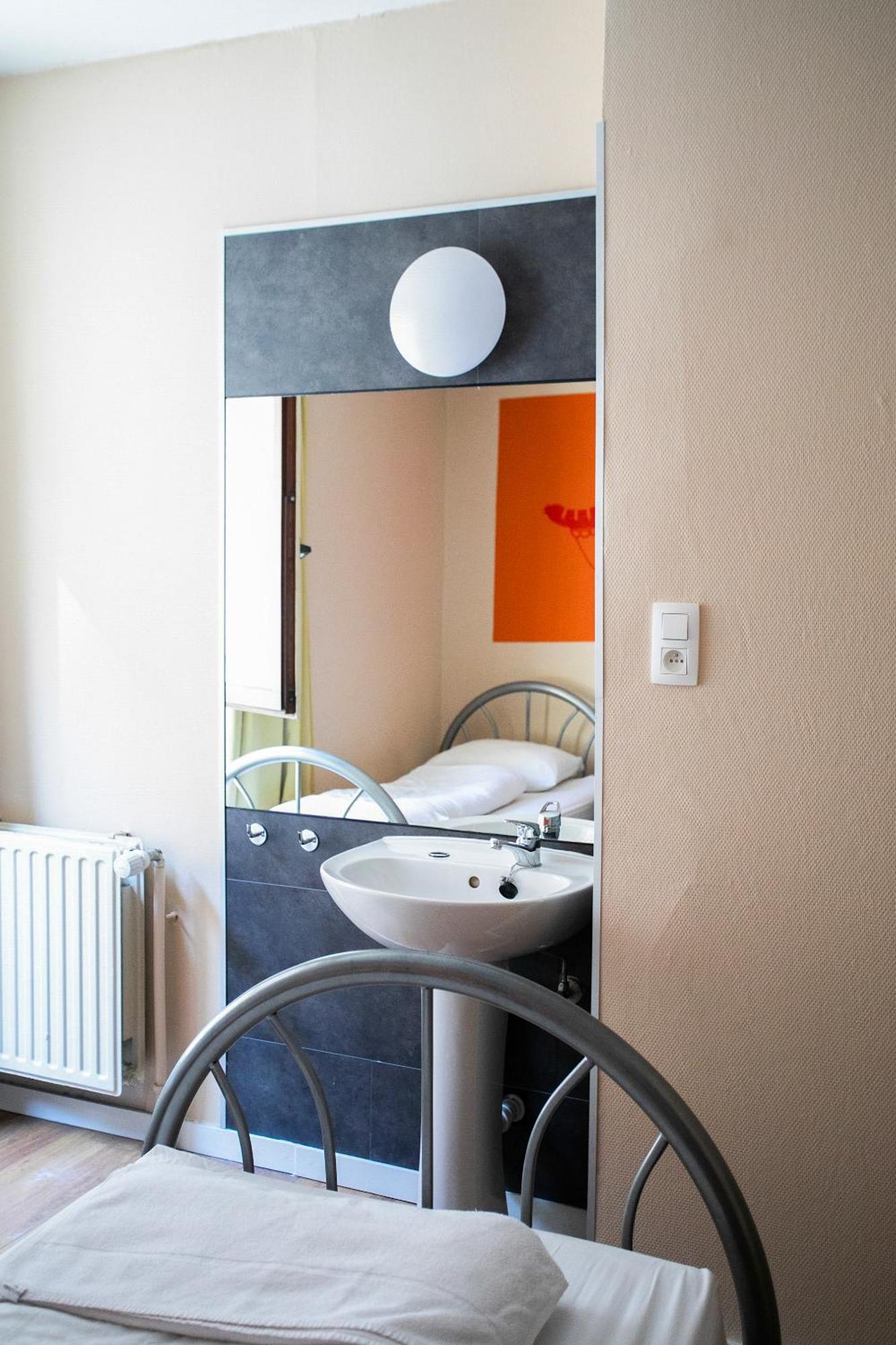 St Christopher'S Inn Hostel At The Bauhaus Bruges Quarto foto