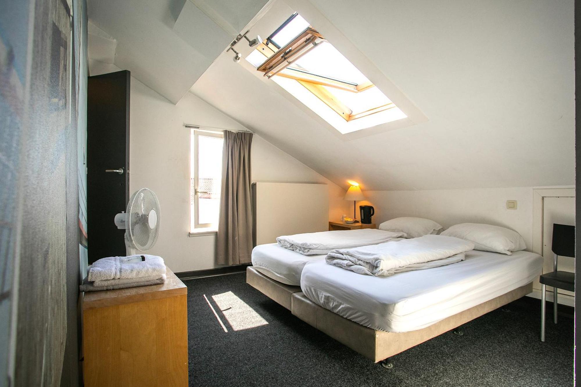 St Christopher'S Inn Hostel At The Bauhaus Bruges Quarto foto