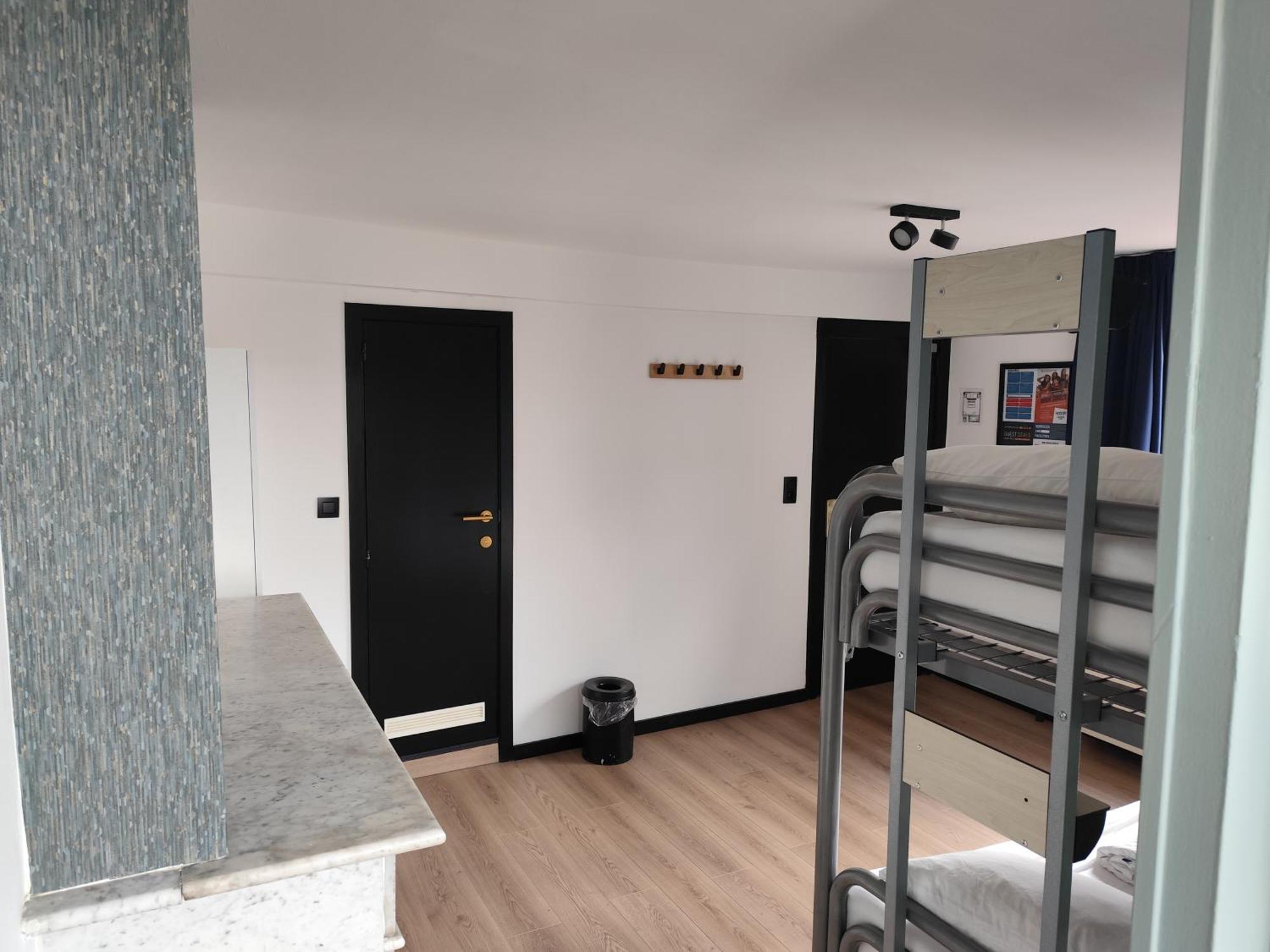 St Christopher'S Inn Hostel At The Bauhaus Bruges Quarto foto